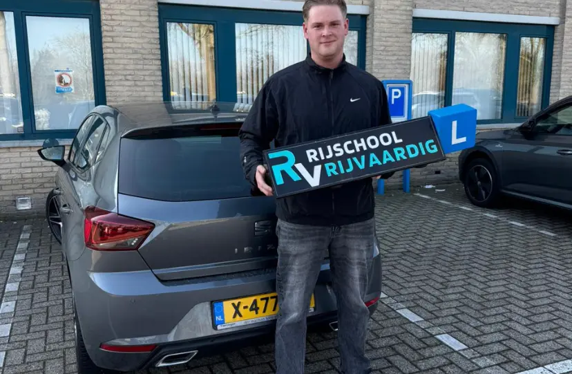 Theorie-examen in Nederland: alles wat je moet weten als beginner